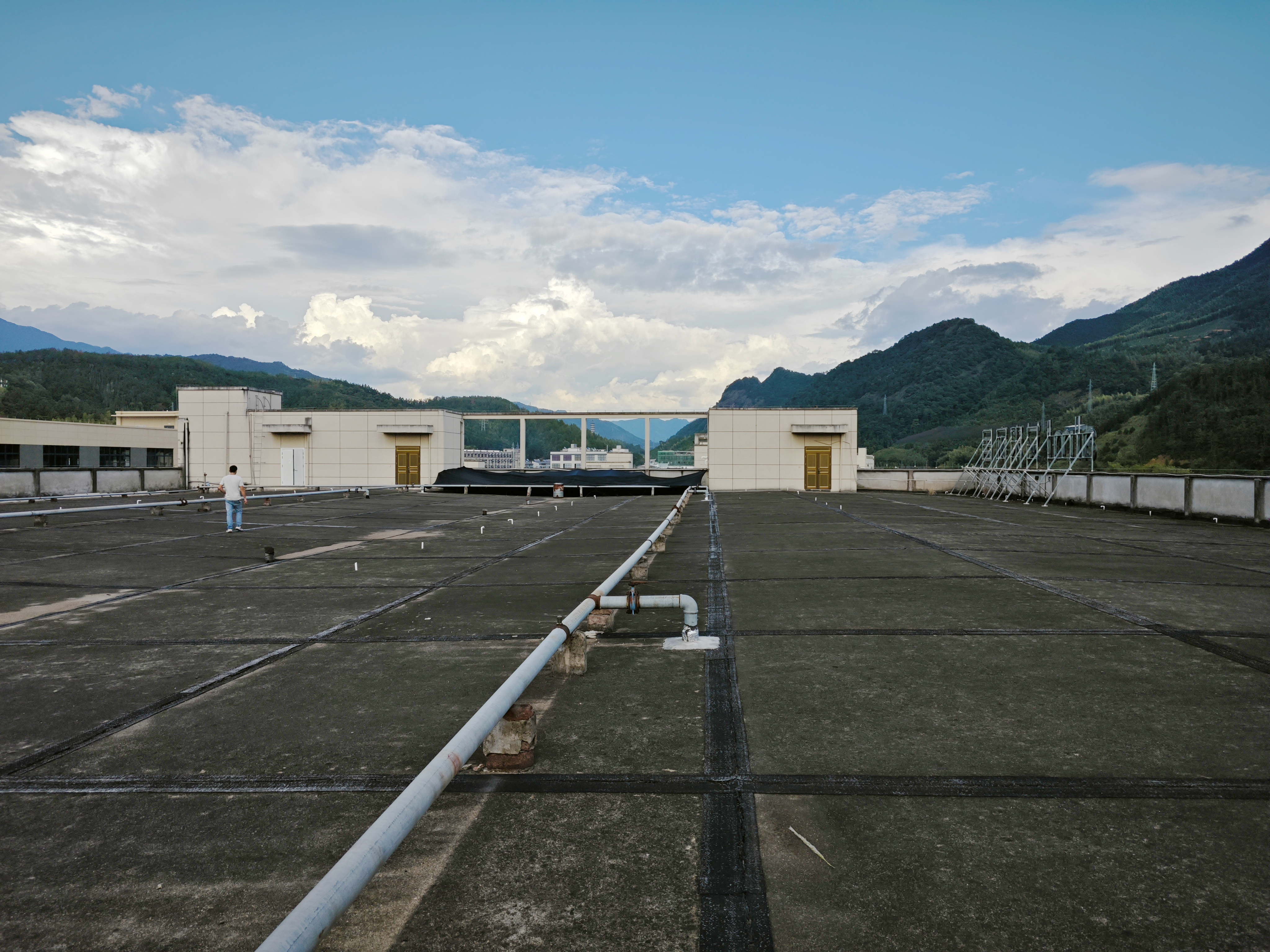 施工前建筑与屋面